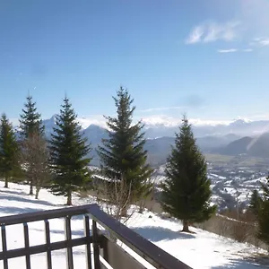 studio-entier-au-calme-avec-vue-panoramique.hotels-rhonealpes.com/